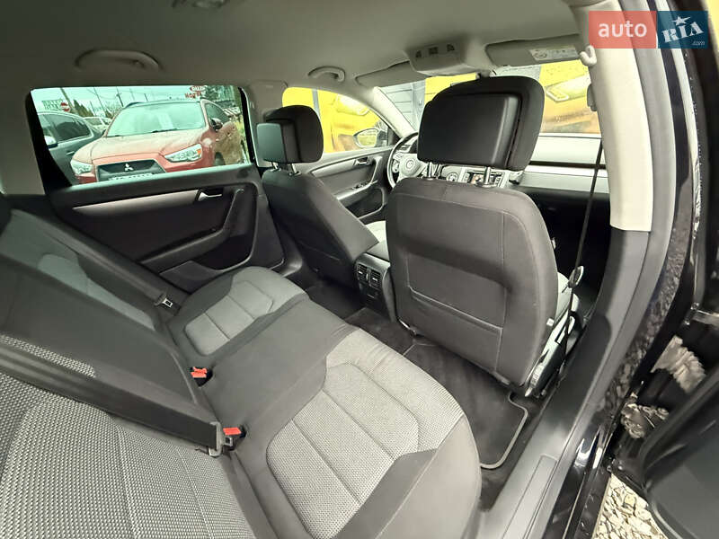 Универсал Volkswagen Passat 2014 в Стрые