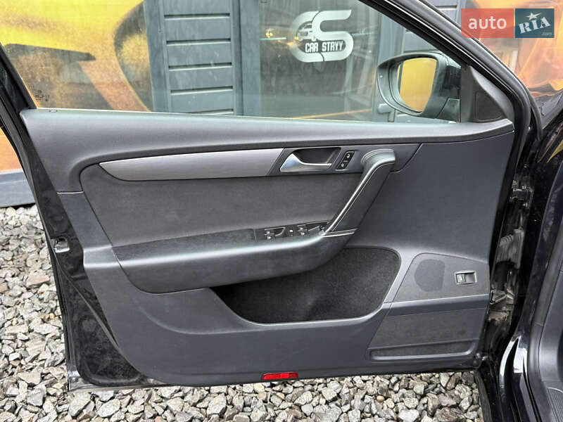 Универсал Volkswagen Passat 2014 в Стрые