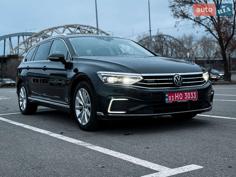 Volkswagen Passat 2021