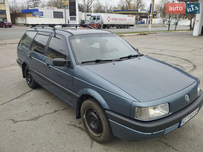 Универсал Volkswagen Passat 1988 в Днепре