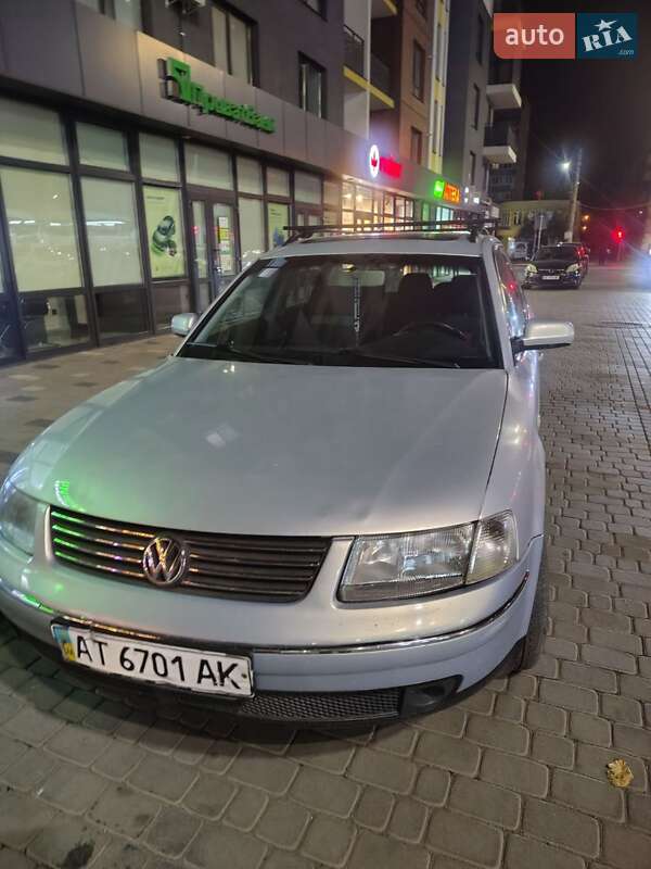 Універсал Volkswagen Passat 2000 в Івано-Франківську