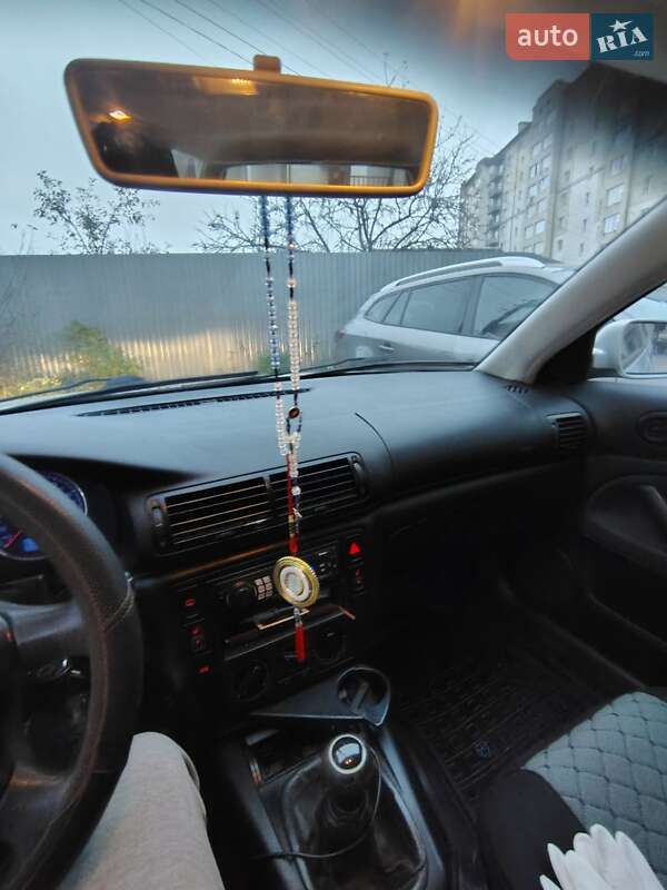 Універсал Volkswagen Passat 2000 в Івано-Франківську