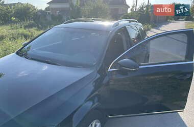 Універсал Volkswagen Passat 2014 в Вінниці
