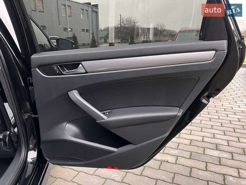 Седан Volkswagen Passat 2014 в Малине