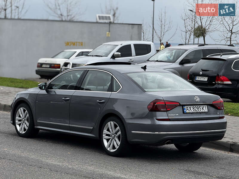 Седан Volkswagen Passat 2016 в Черкасах