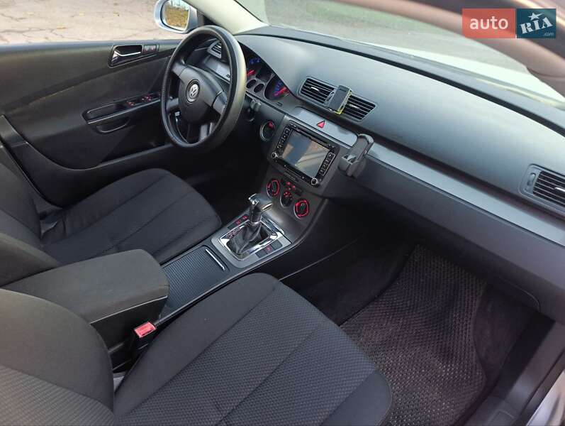 Универсал Volkswagen Passat 2007 в Киеве фото 5 Универсал Volkswagen Passat 2007 в Киеве