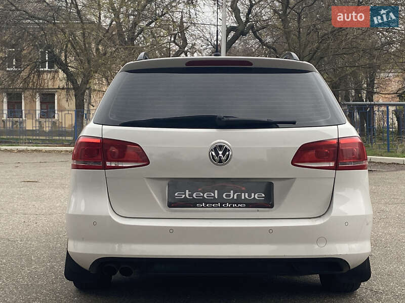Универсал Volkswagen Passat 2013 в Николаеве