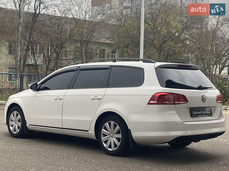 Универсал Volkswagen Passat 2013 в Николаеве
