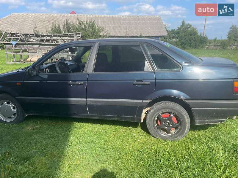 Універсал Volkswagen Passat 1991 в Надвірній фото 3 Універсал Volkswagen Passat 1991 в Надвірній