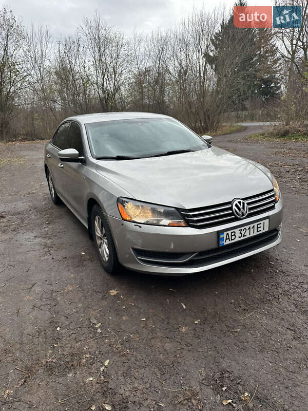 Седан Volkswagen Passat 2014 в Вінниці фото Седан Volkswagen Passat 2014 в Вінниці