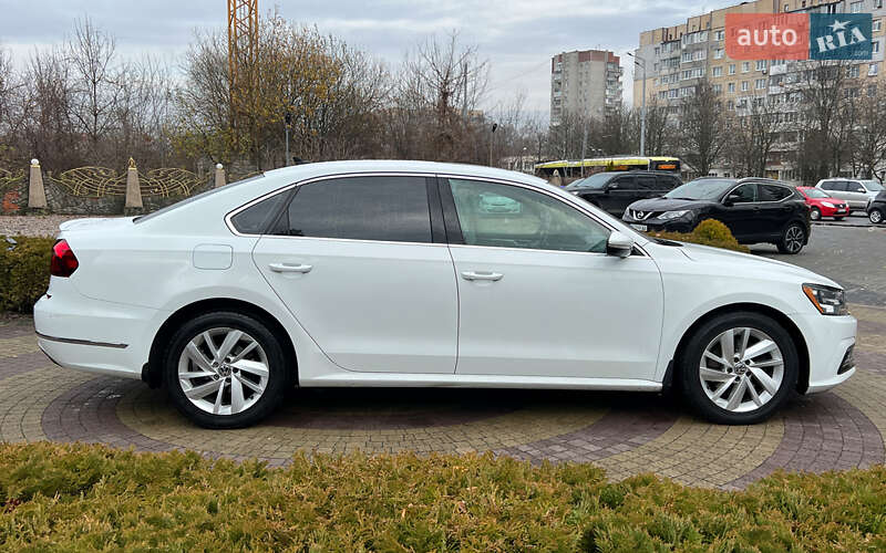 Седан Volkswagen Passat 2017 в Львові