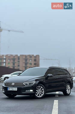Универсал Volkswagen Passat 2018 в Умани