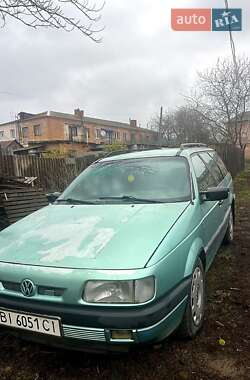 Универсал Volkswagen Passat 1992 в Полтаве