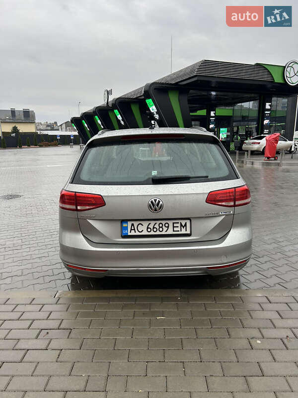 Универсал Volkswagen Passat 2016 в Луцке