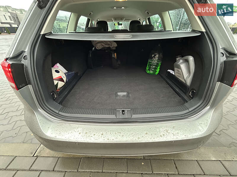 Универсал Volkswagen Passat 2016 в Луцке