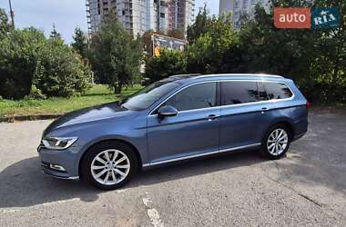 Універсал Volkswagen Passat 2015 в Тернополі