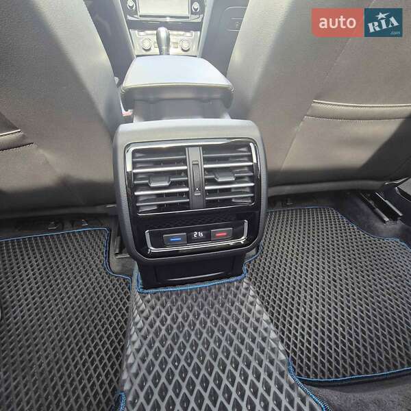 Универсал Volkswagen Passat 2015 в Тернополе