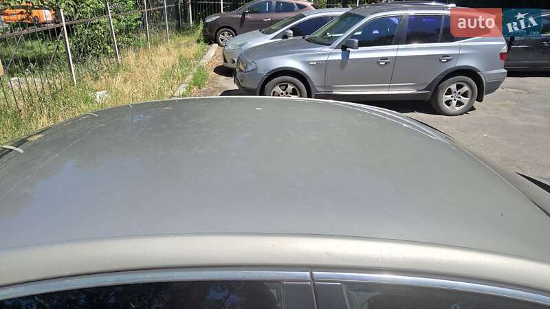 Седан Volkswagen Passat 2006 в Киеве