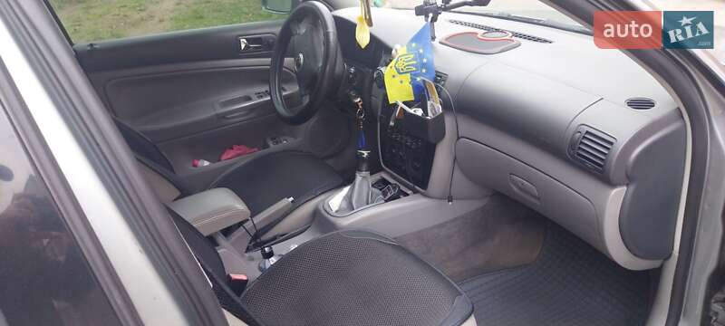 Volkswagen Passat 2004