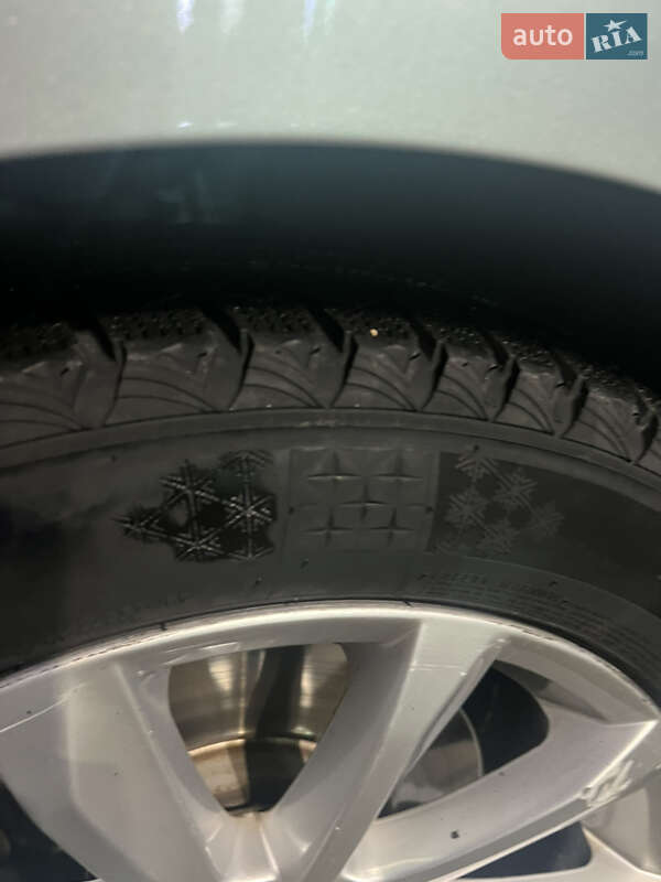 Универсал Volkswagen Passat 2014 в Хмельницком