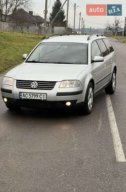 Універсал Volkswagen Passat 2002 в Рівному