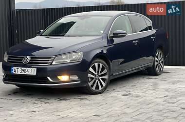 Седан Volkswagen Passat 2010 в Калуше