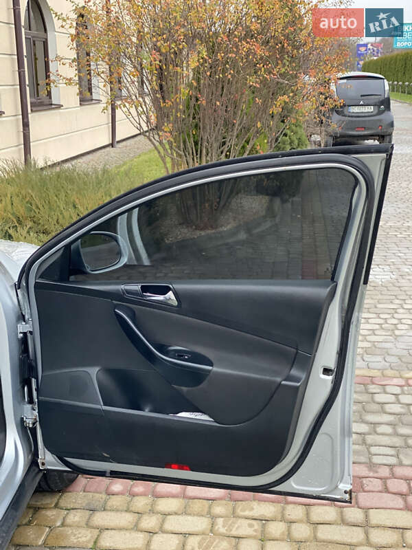 Універсал Volkswagen Passat 2007 в Дунаївцях фото 44 Універсал Volkswagen Passat 2007 в Дунаївцях