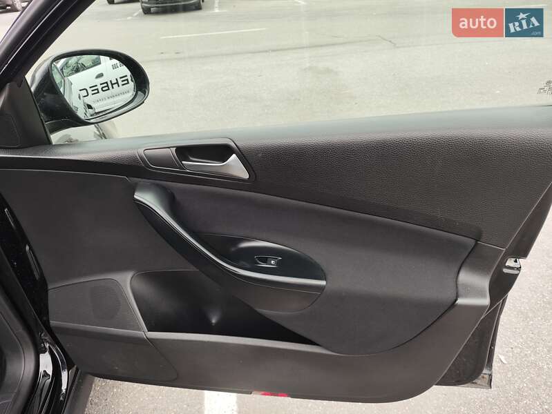 Седан Volkswagen Passat 2008 в Киеве фото 38 Седан Volkswagen Passat 2008 в Киеве