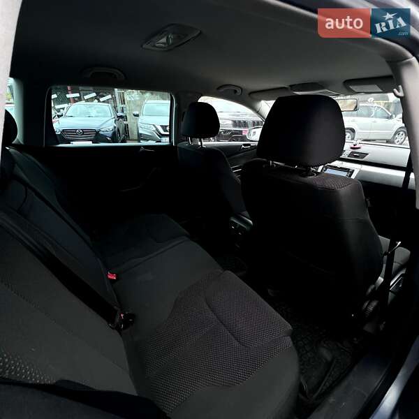 Универсал Volkswagen Passat 2010 в Чернигове