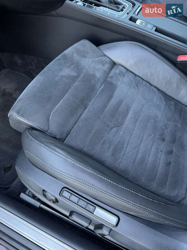 Універсал Volkswagen Passat 2016 в Новояворівську фото 14 Універсал Volkswagen Passat 2016 в Новояворівську