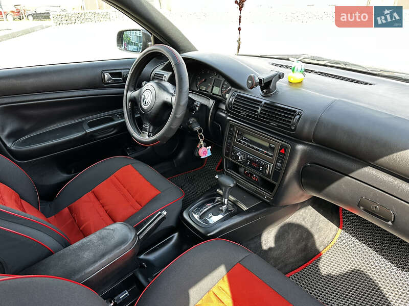 Универсал Volkswagen Passat 1999 в Львове