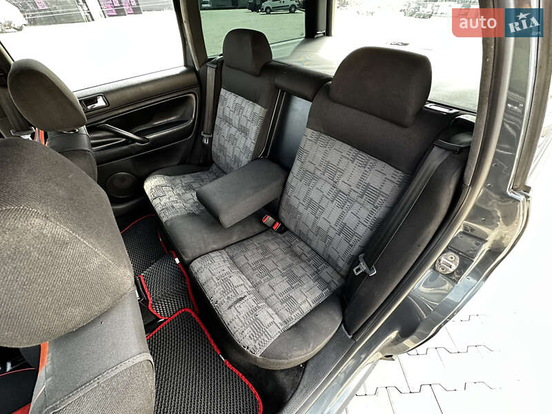 Универсал Volkswagen Passat 1999 в Львове