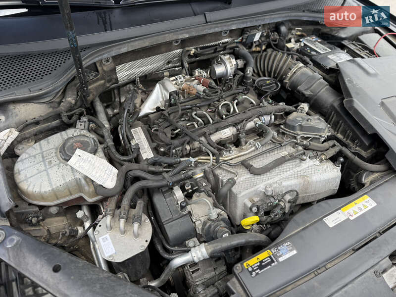 Седан Volkswagen Passat 2020 в Луцьку