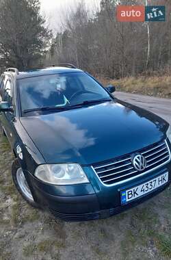 Универсал Volkswagen Passat 2001 в Березному
