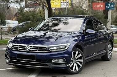 Седан Volkswagen Passat 2018 в Одесі