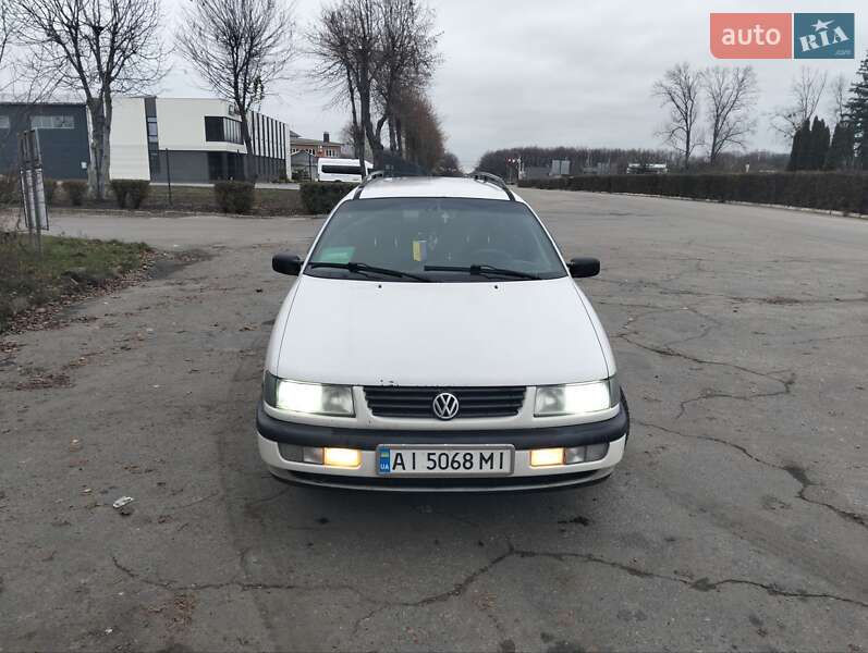 Універсал Volkswagen Passat 1994 в Білій Церкві