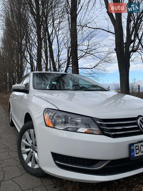 Volkswagen Passat 2013 Volkswagen Passat 2013