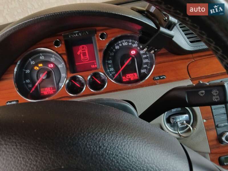 Универсал Volkswagen Passat 2006 в Калуше