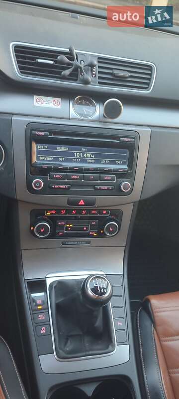 Седан Volkswagen Passat 2011 в Дрогобыче фото 3 Седан Volkswagen Passat 2011 в Дрогобыче