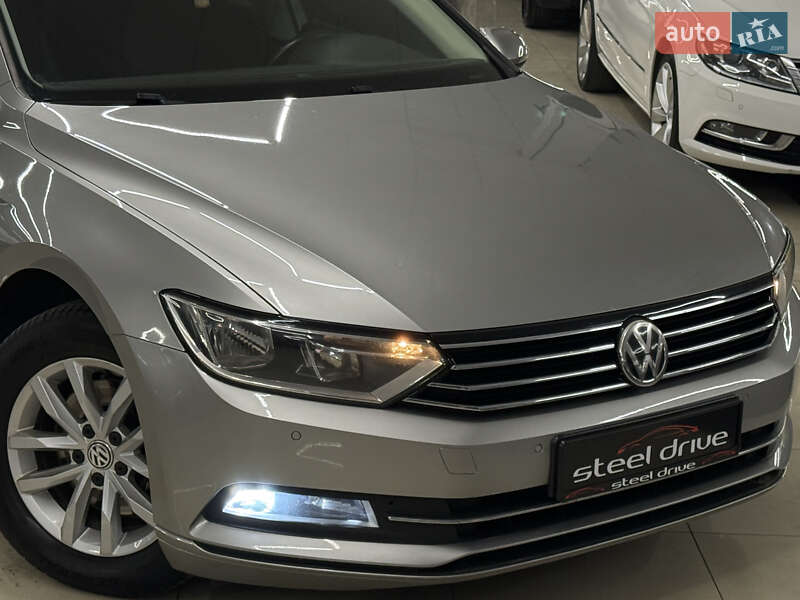 Универсал Volkswagen Passat 2015 в Николаеве