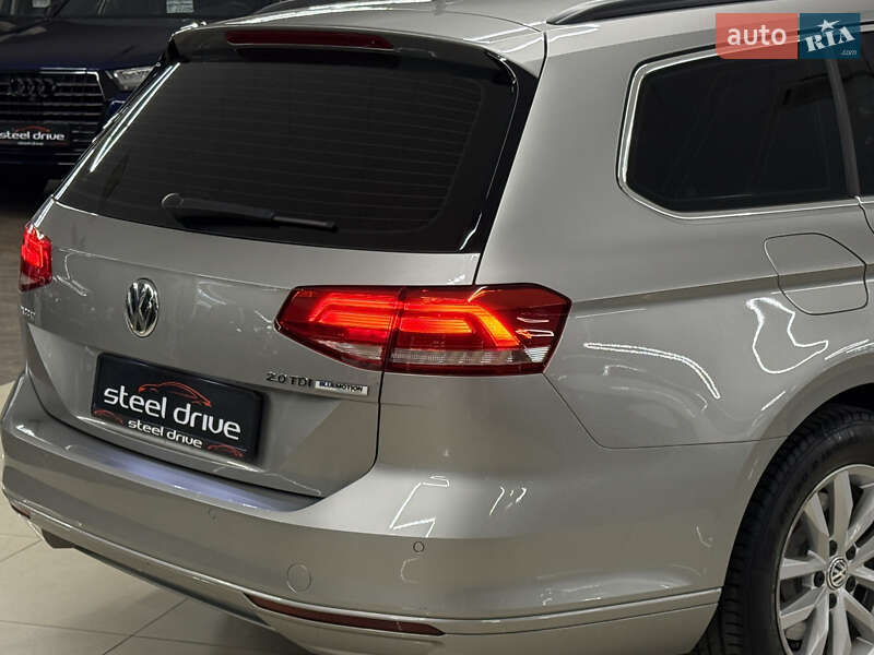 Универсал Volkswagen Passat 2015 в Николаеве