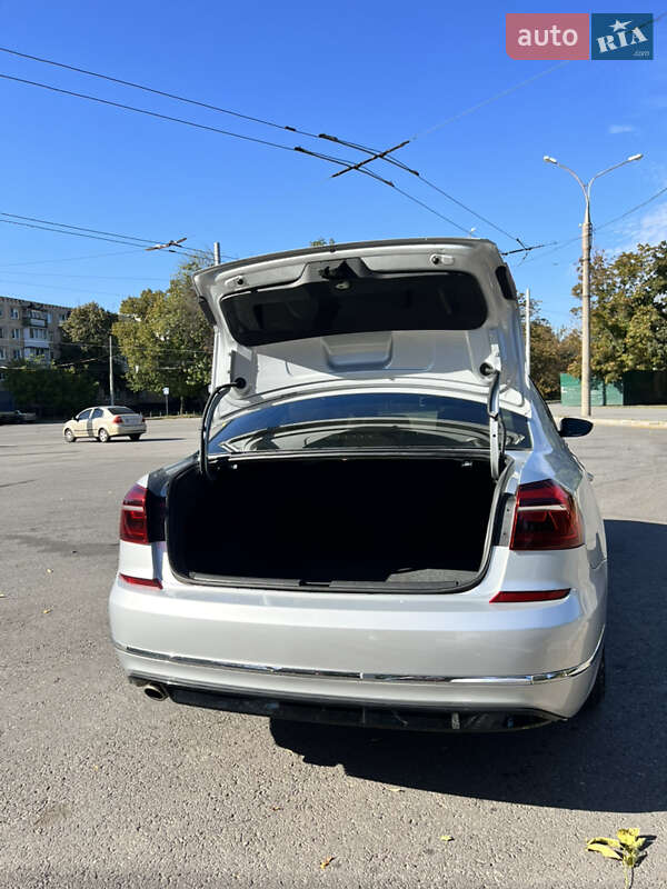 Седан Volkswagen Passat 2016 в Киеве фото 10 Седан Volkswagen Passat 2016 в Киеве
