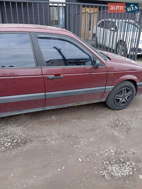 Седан Volkswagen Passat 1990 в Львове фото 3 Седан Volkswagen Passat 1990 в Львове