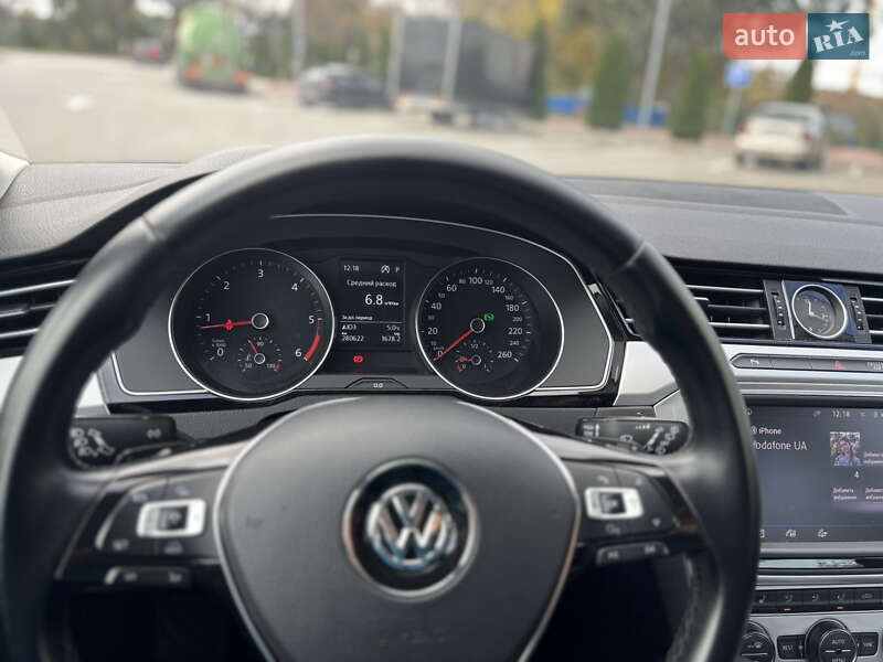 Универсал Volkswagen Passat 2017 в Житомире