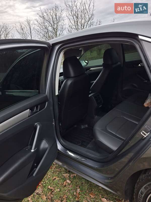 Седан Volkswagen Passat 2020 в Гайвороне