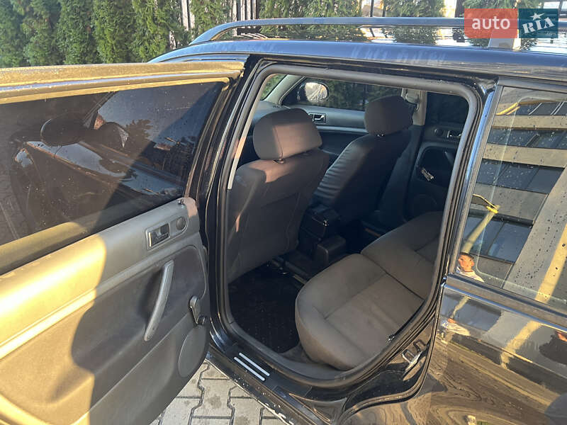 Универсал Volkswagen Passat 2003 в Ивано-Франковске