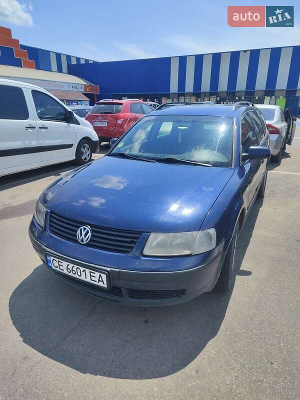 Универсал Volkswagen Passat 2000 в Вижнице