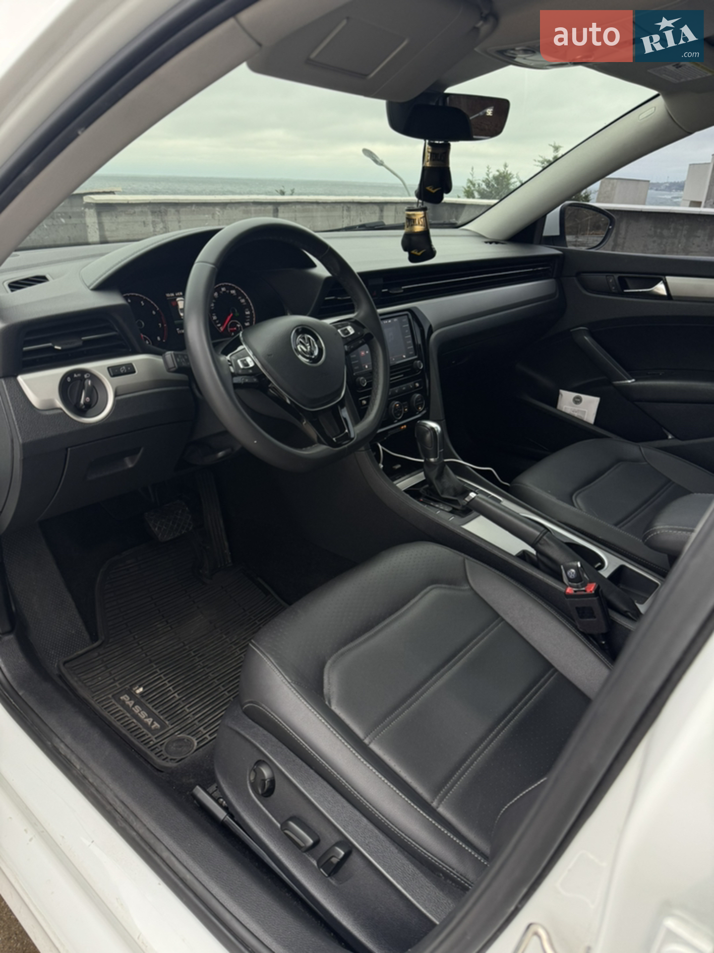 2020 Volkswagen Passat - мініатюра 13