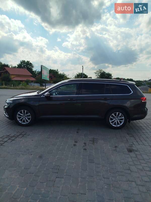 Универсал Volkswagen Passat 2015 в Ивано-Франковске