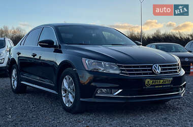 Седан Volkswagen Passat 2016 в Львове